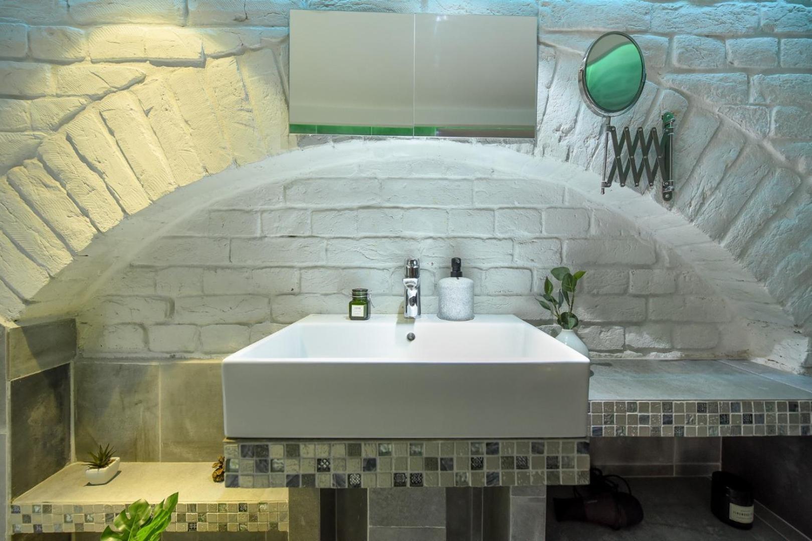 Central Comfort - Duplex-Style Studios On Regina Elisabeta ブカレスト 部屋 写真